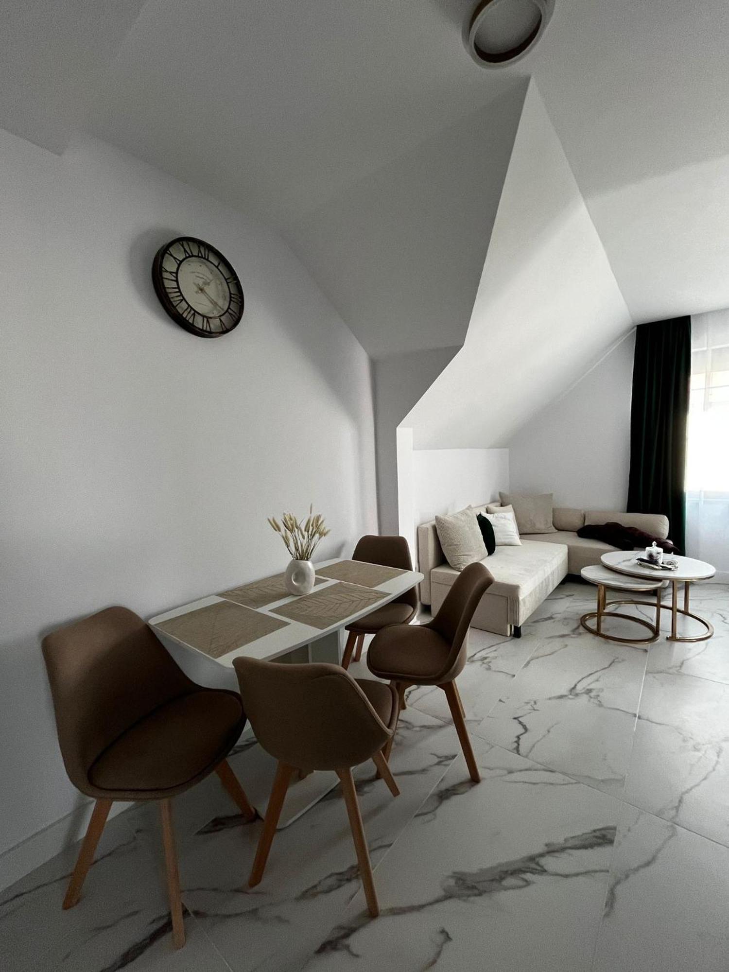 Gold Tag Apartament ทิมิชัวรา ภายนอก รูปภาพ